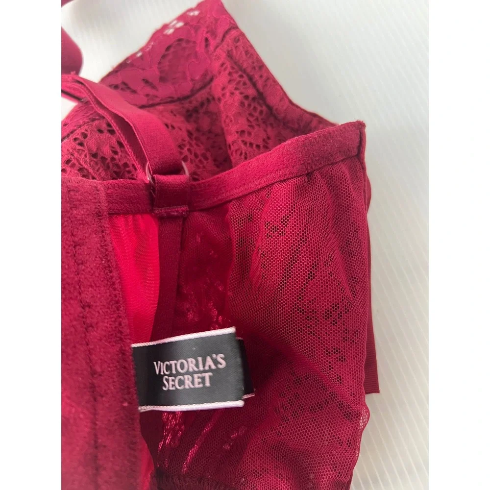 Victoria's Secret‎ Bra sexy plunge Adjustable Straps Hook Back sexy lined 36DD